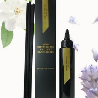 Surmanti Gardenia & Hyacinth Reed Diffuser Oil & Luxury Black Reeds 100ml