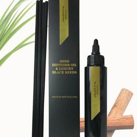 Surmanti Relax Sleep Easy Reed Diffuser Oil & Luxury Black Reeds 100ml